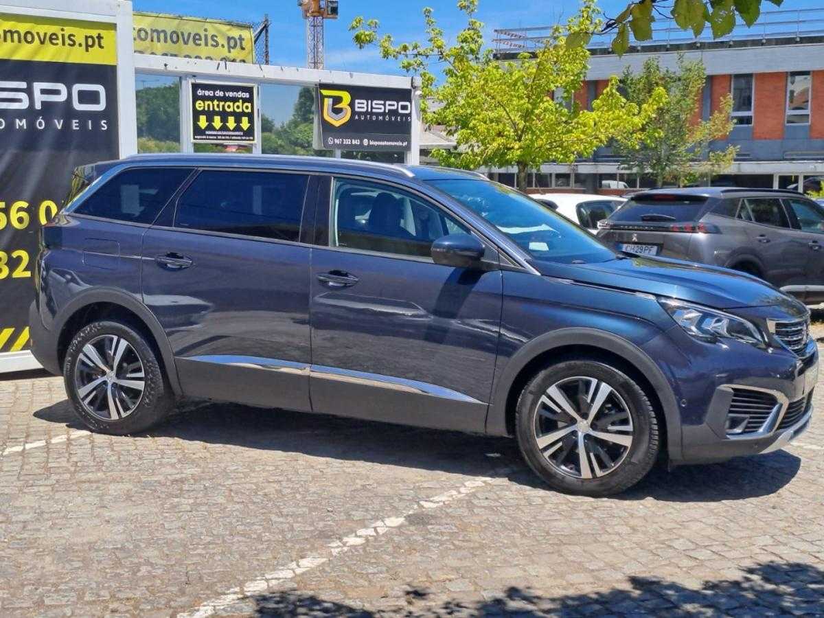 peugeot-5008-2018-gasolina-1199cc