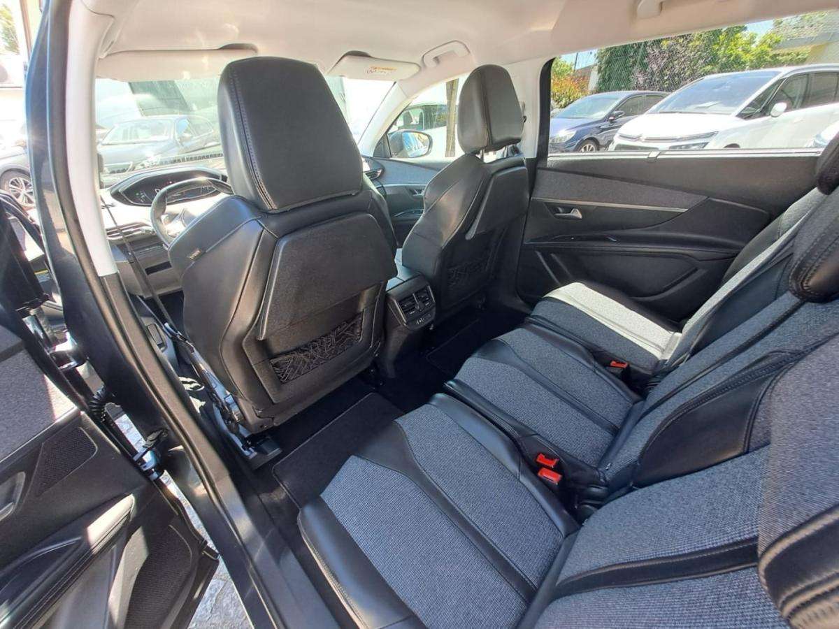 peugeot-5008-2018-gasolina-1199cc