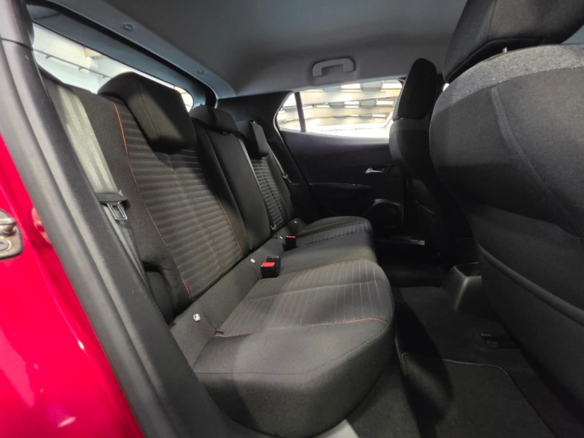 peugeot-2008-2021-gasolina-1199cc
