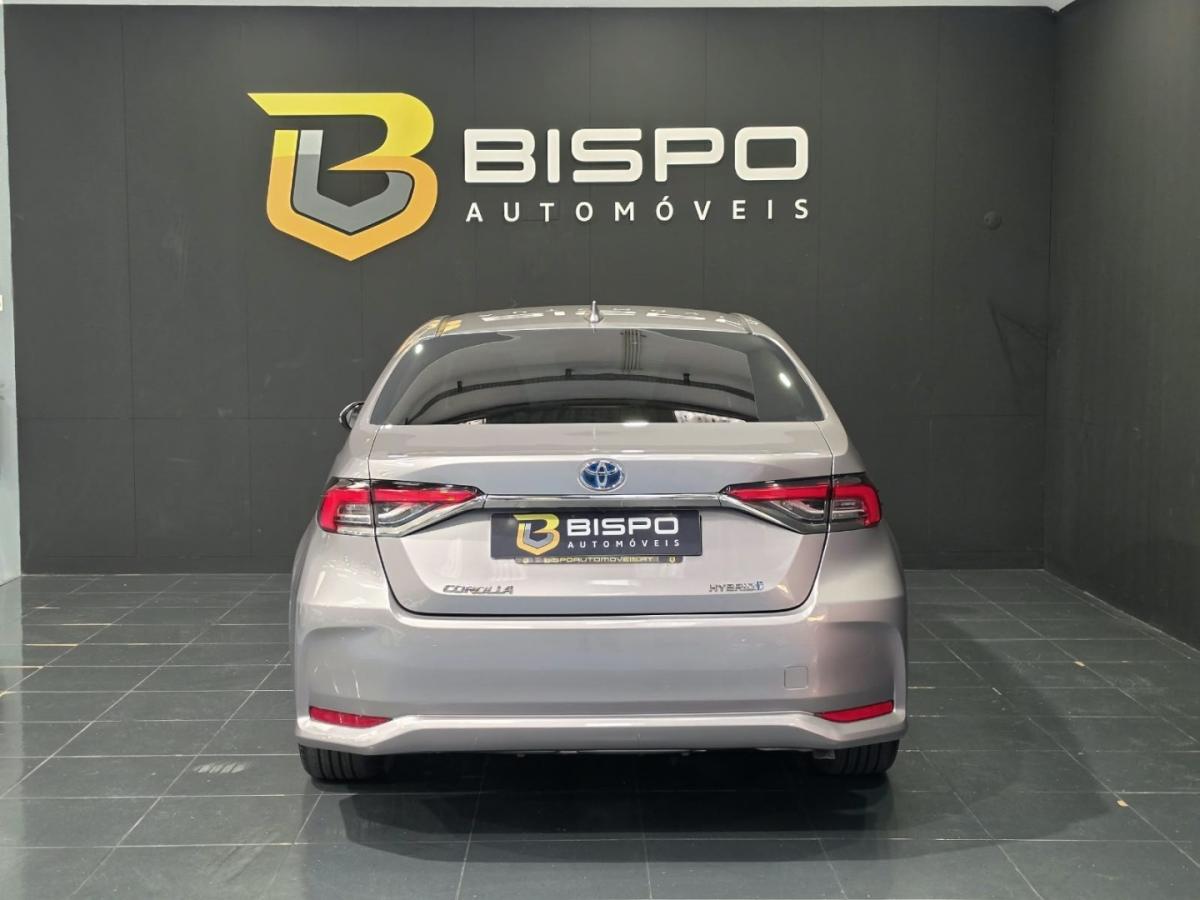 toyota-corolla-2022-hibrido-1798cc