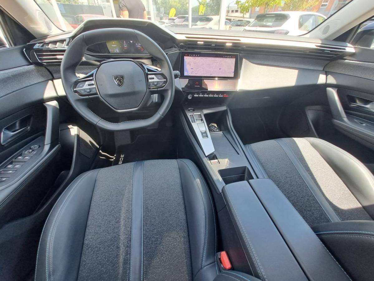 peugeot-308-sw-2024-gasolina-1199cc