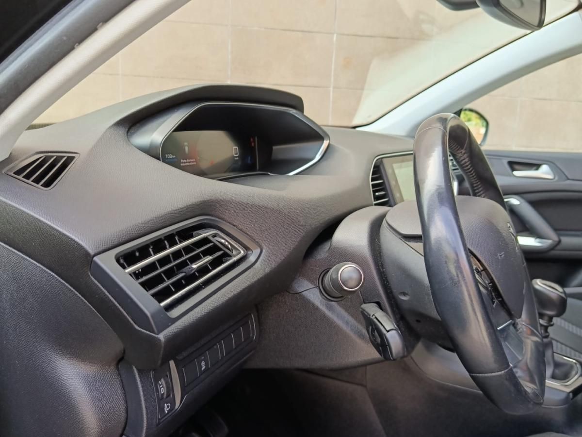 peugeot-308-sw-2021-diesel-1499cc
