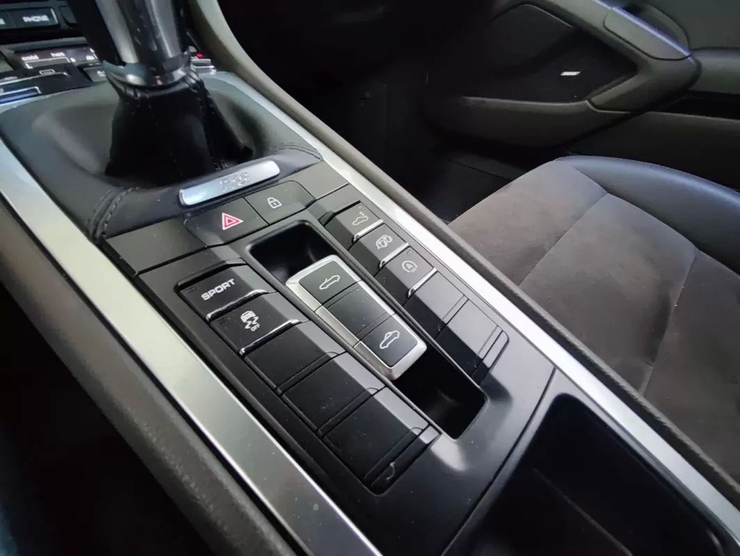 porsche-boxster-2019-gasolina-1988cc