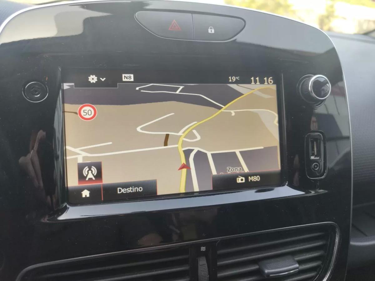 renault-clio-sport-tourer-2019-diesel-1461cc