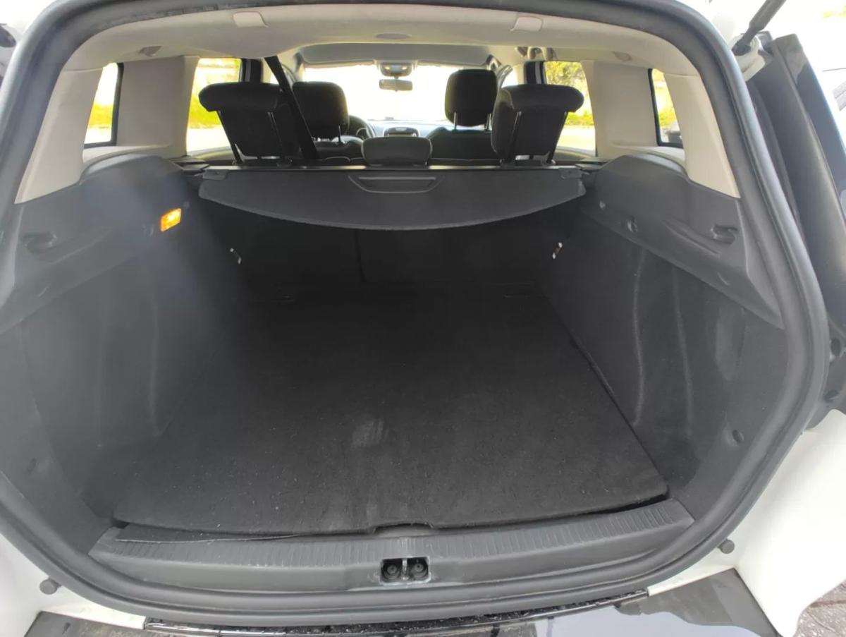 renault-clio-sport-tourer-2019-diesel-1461cc