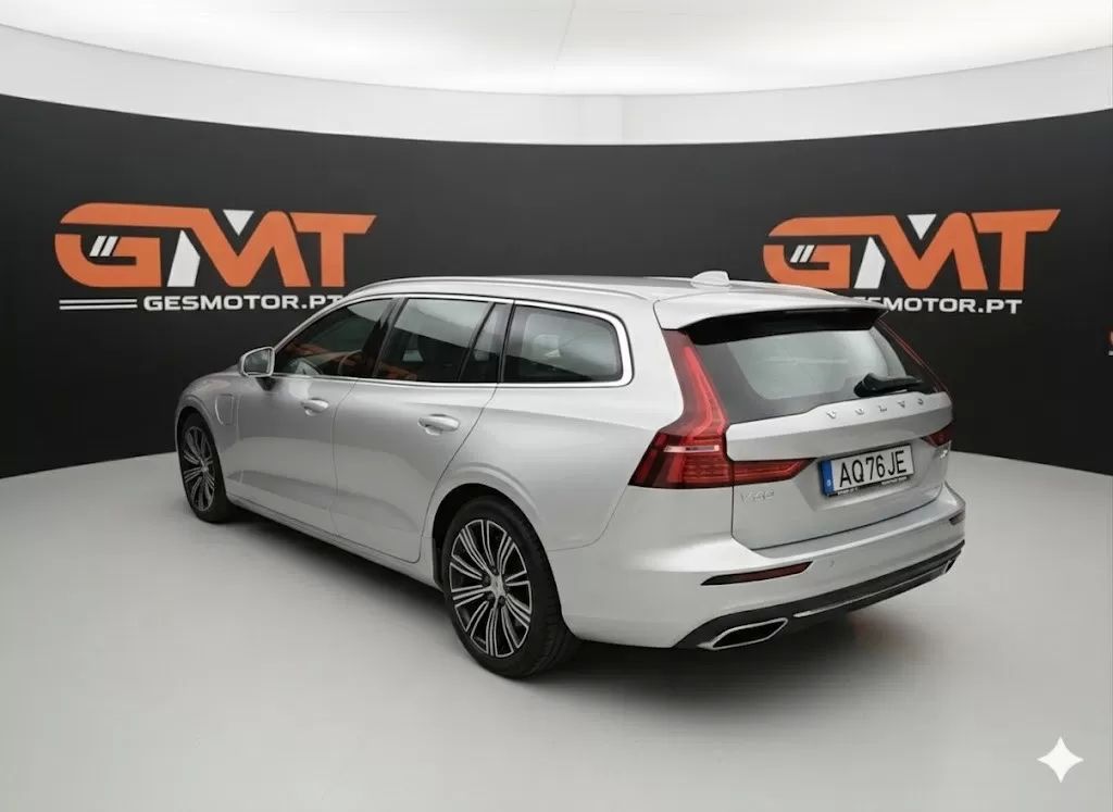 volvo-v60-2022-hibrido-1969cc