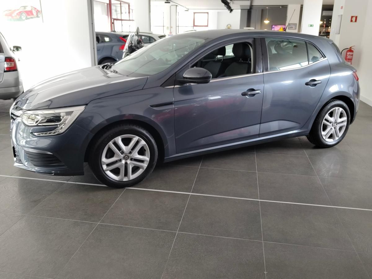 renault-megane-2019-diesel-1461cc