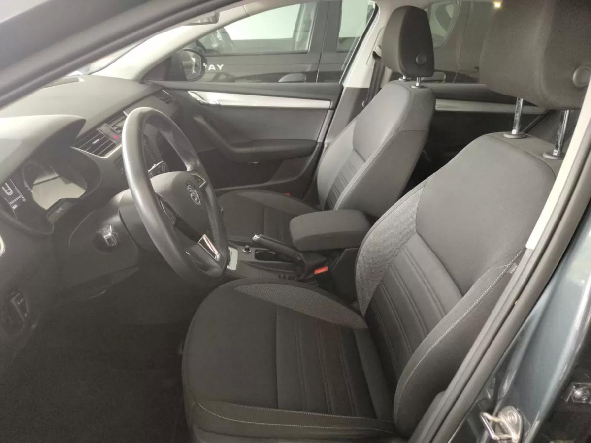 skoda-octavia-break-2020-diesel-1598cc