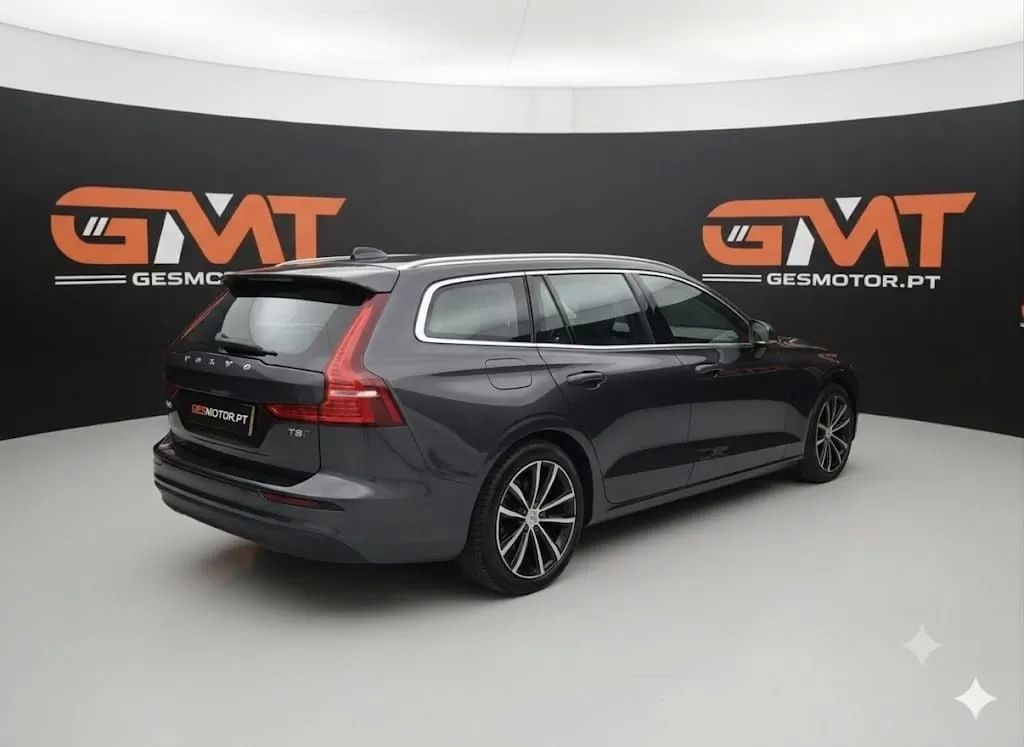 volvo-v60-2023-hibrido-1969cc