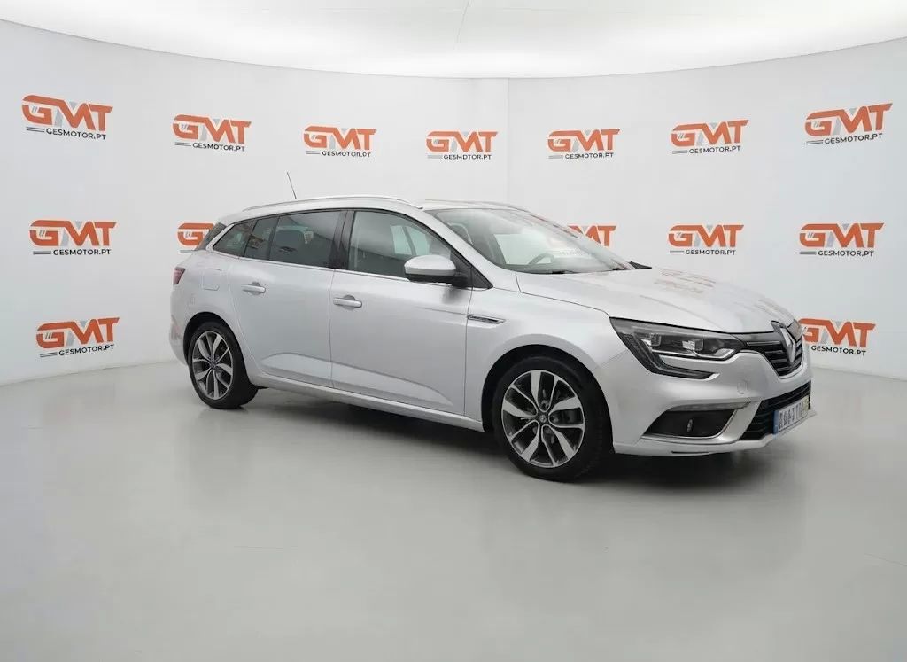 renault-megane-sport-tourer-2019-diesel-1461cc