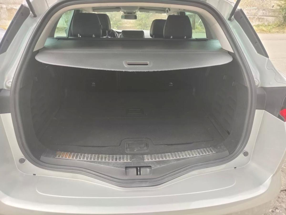 renault-megane-sport-tourer-2019-diesel-1461cc