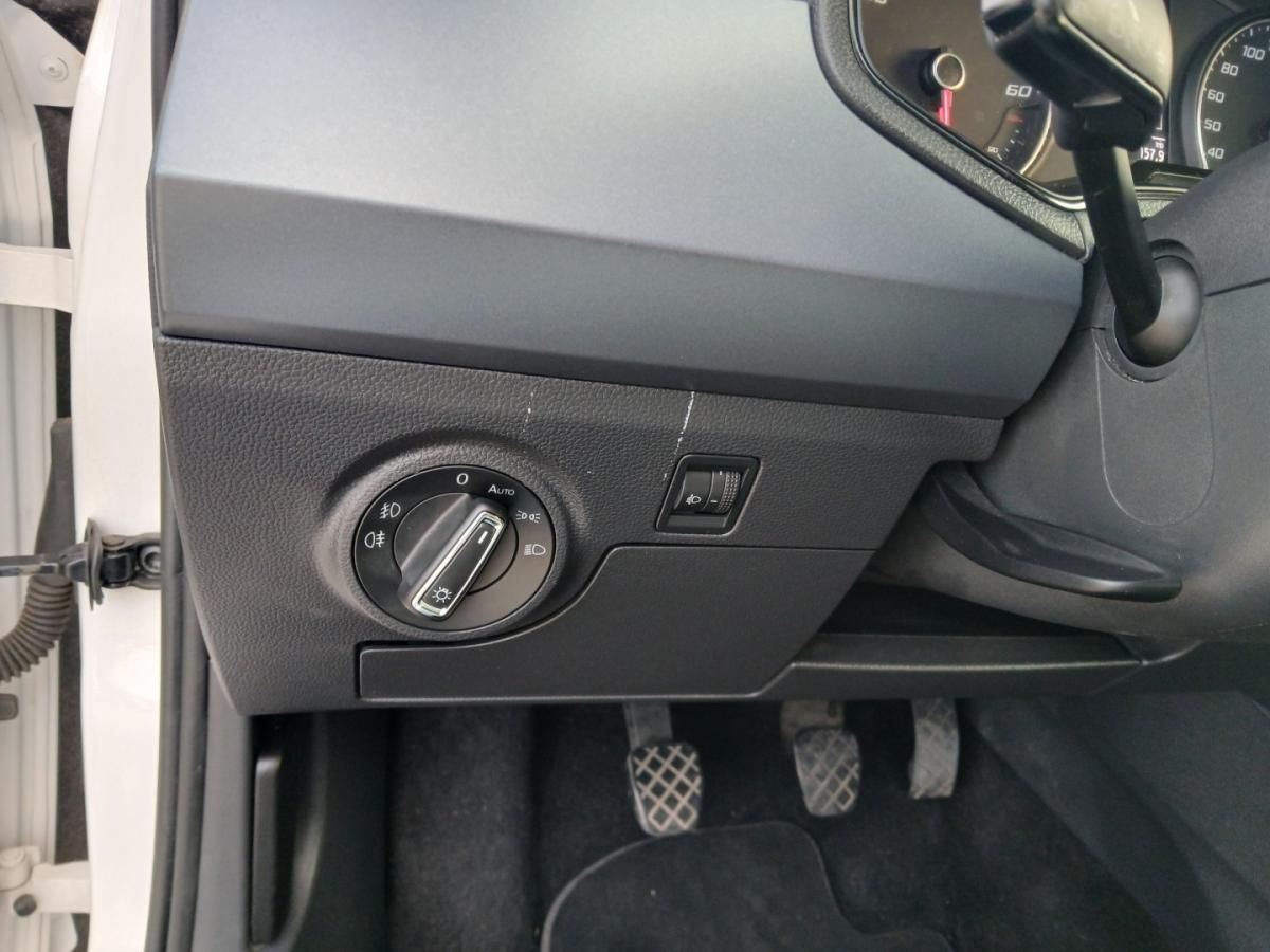 seat-arona-2019-diesel-1598cc