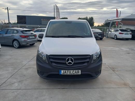 mercedes-benz-vito-2022-diesel-1950cc