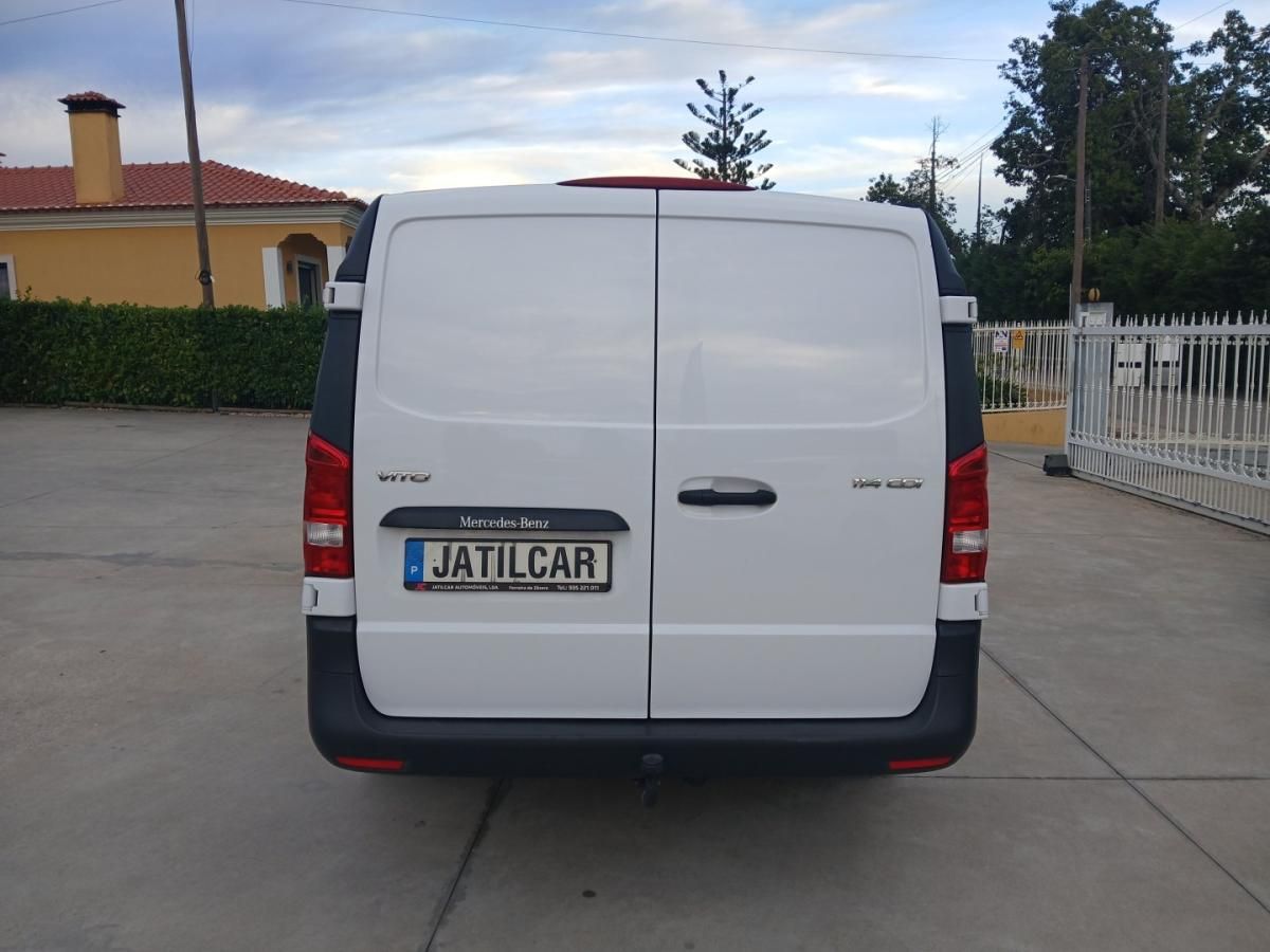 mercedes-benz-vito-2022-diesel-1950cc
