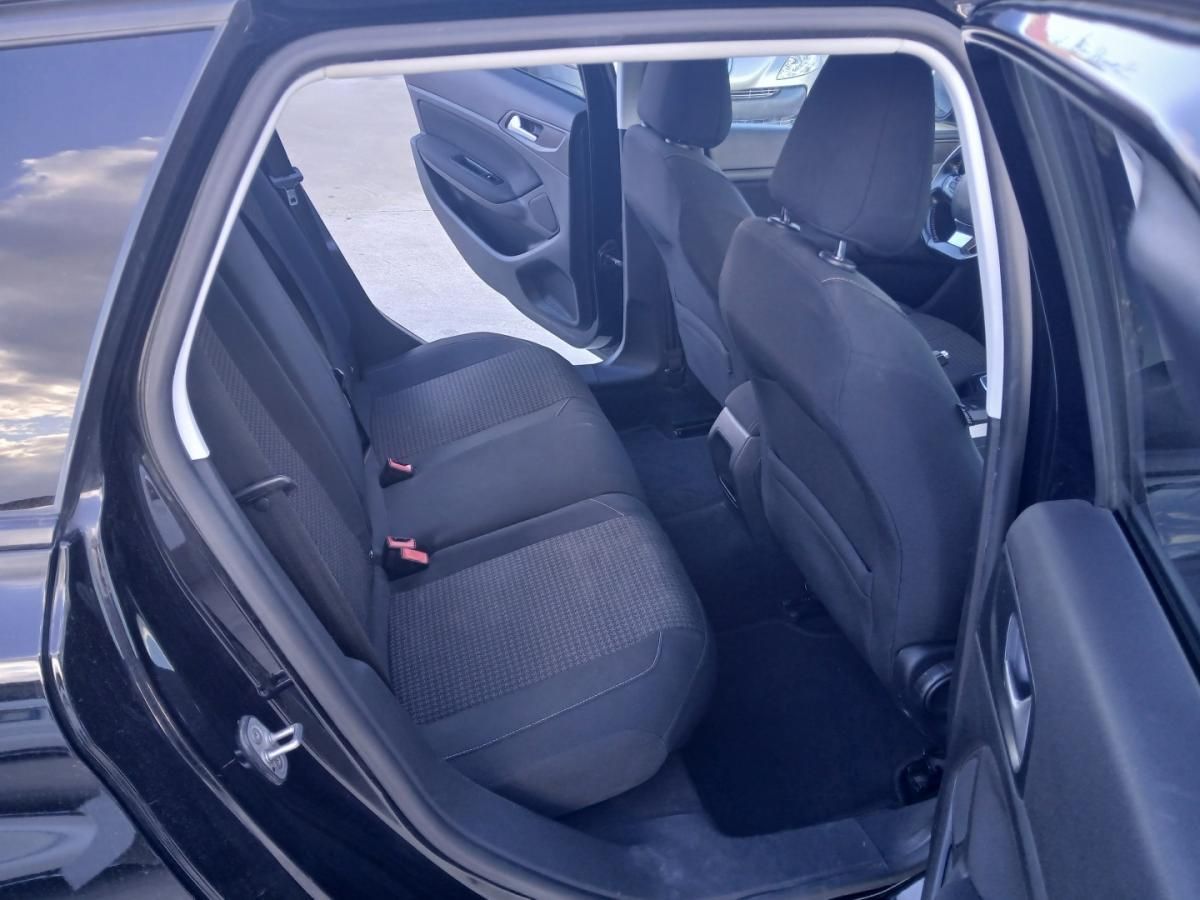 peugeot-308-sw-2018-diesel-1499cc