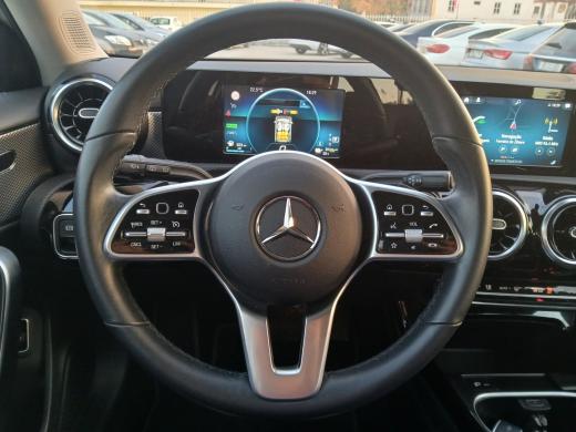 mercedes-benz-classe-a-2021-hibrido-1332cc