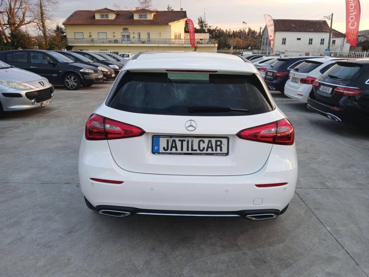 mercedes-benz-classe-a-2021-hibrido-1332cc