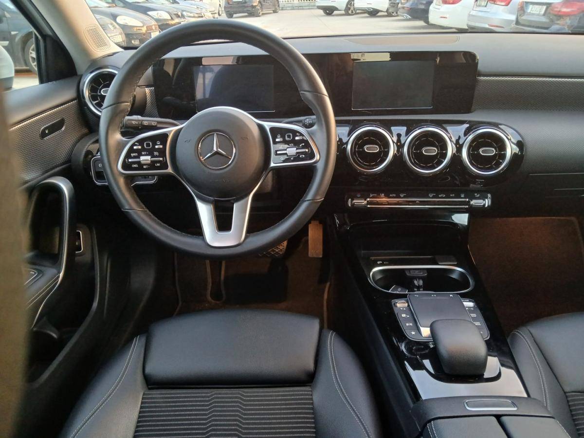 mercedes-benz-classe-a-2021-hibrido-1332cc