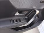 mercedes-benz-classe-a-2021-hibrido-1332cc