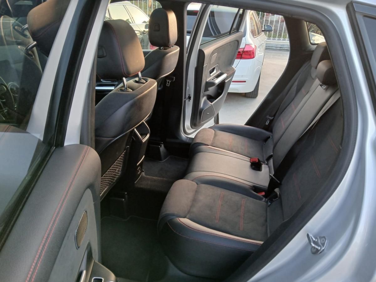 mercedes-benz-gla-2021-hibrido-1332cc