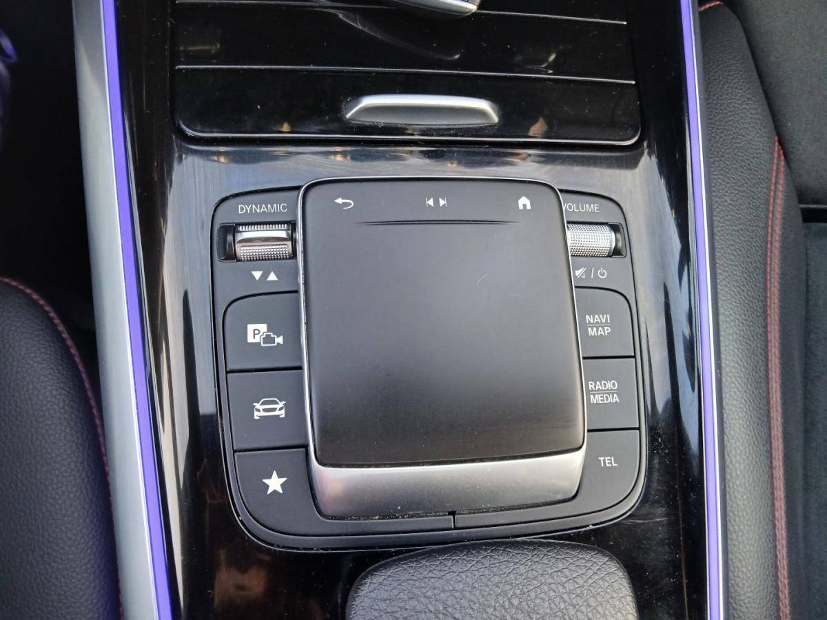 mercedes-benz-gla-2021-hibrido-1332cc