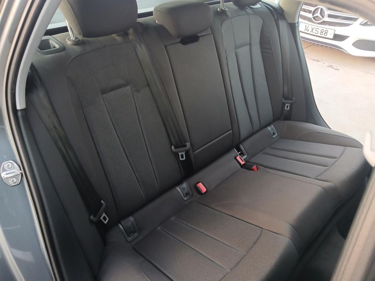 audi-a4-avant-2018-diesel-1968cc