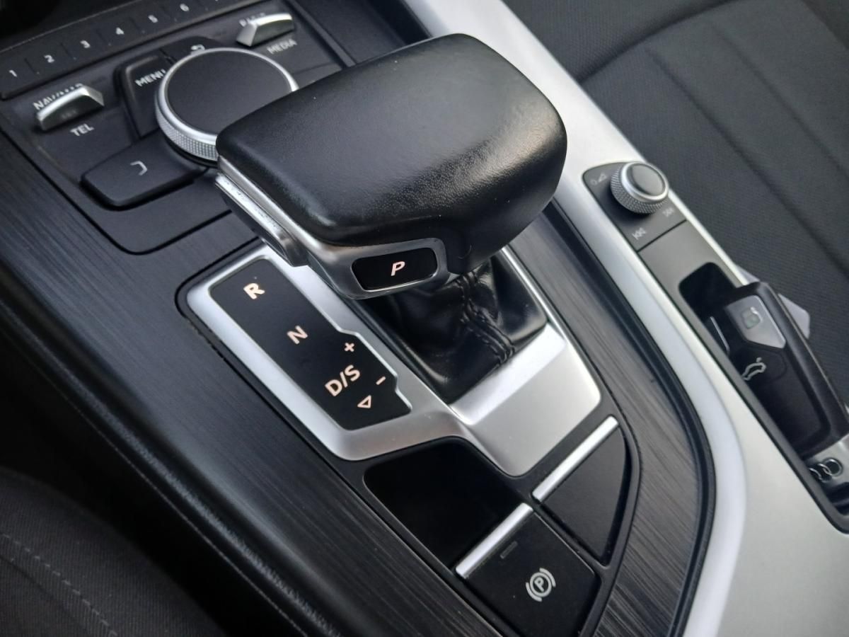 audi-a4-avant-2018-diesel-1968cc