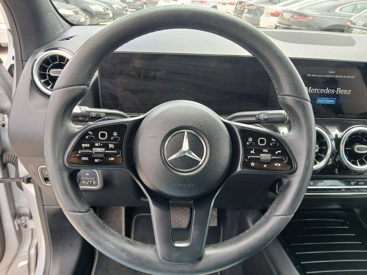 mercedes-benz-gla-2022-hibrido-1332cc