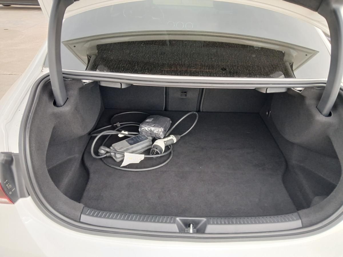mercedes-benz-classe-a-2020-hibrido-1332cc