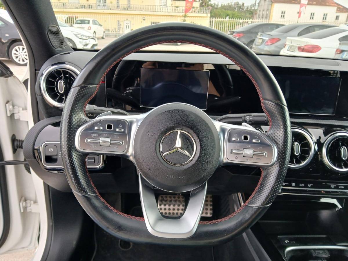 mercedes-benz-classe-a-2020-hibrido-1332cc