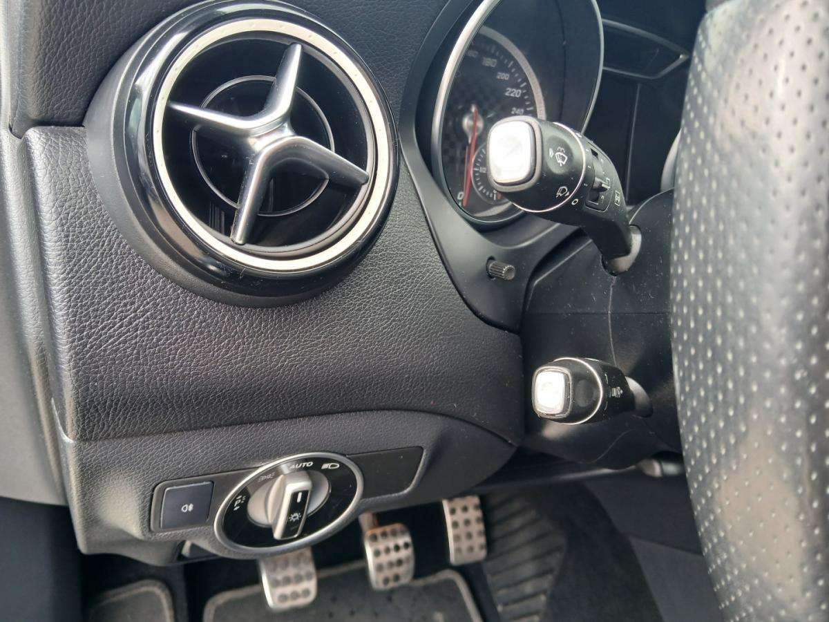mercedes-benz-classe-a-2017-diesel-2143cc