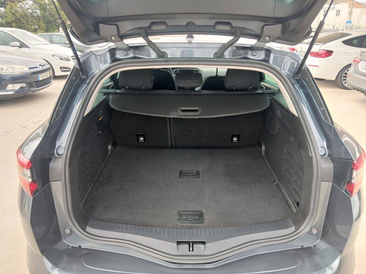 renault-megane-2019-diesel-1461cc