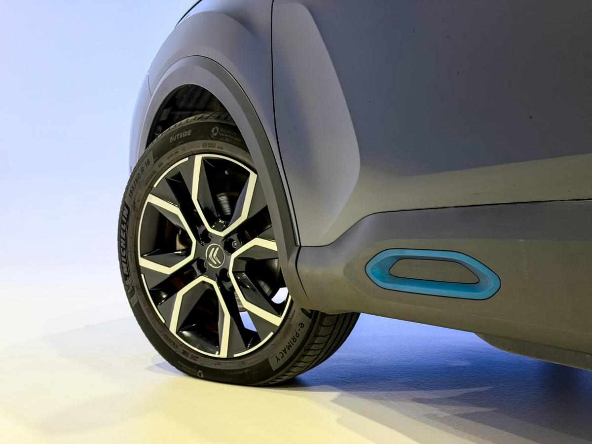 citroen-e-c4-2022-eletrico-0cc