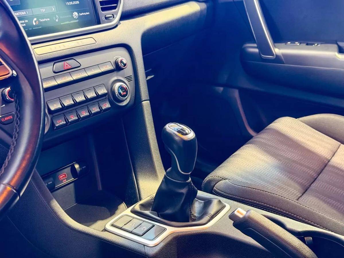 kia-sportage-2021-diesel-1598cc