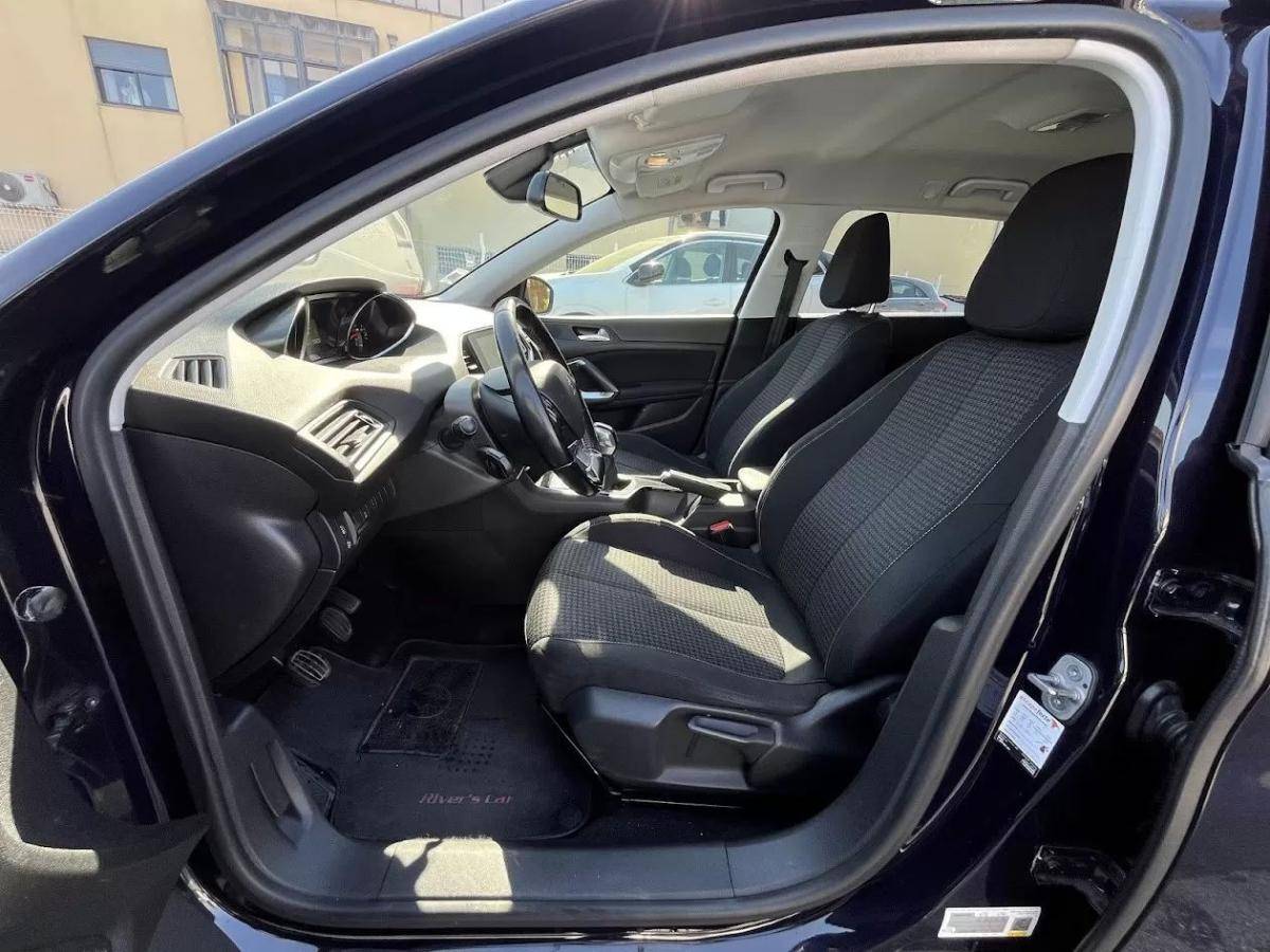 peugeot-308-sw-2018-diesel-1560cc