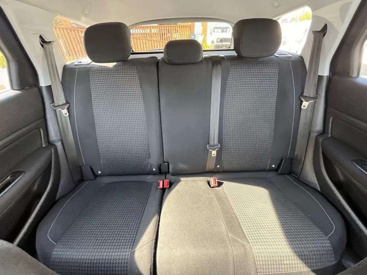 peugeot-308-sw-2018-diesel-1560cc