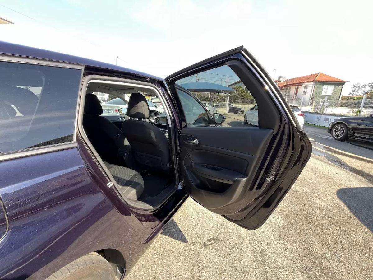 peugeot-308-sw-2018-diesel-1560cc