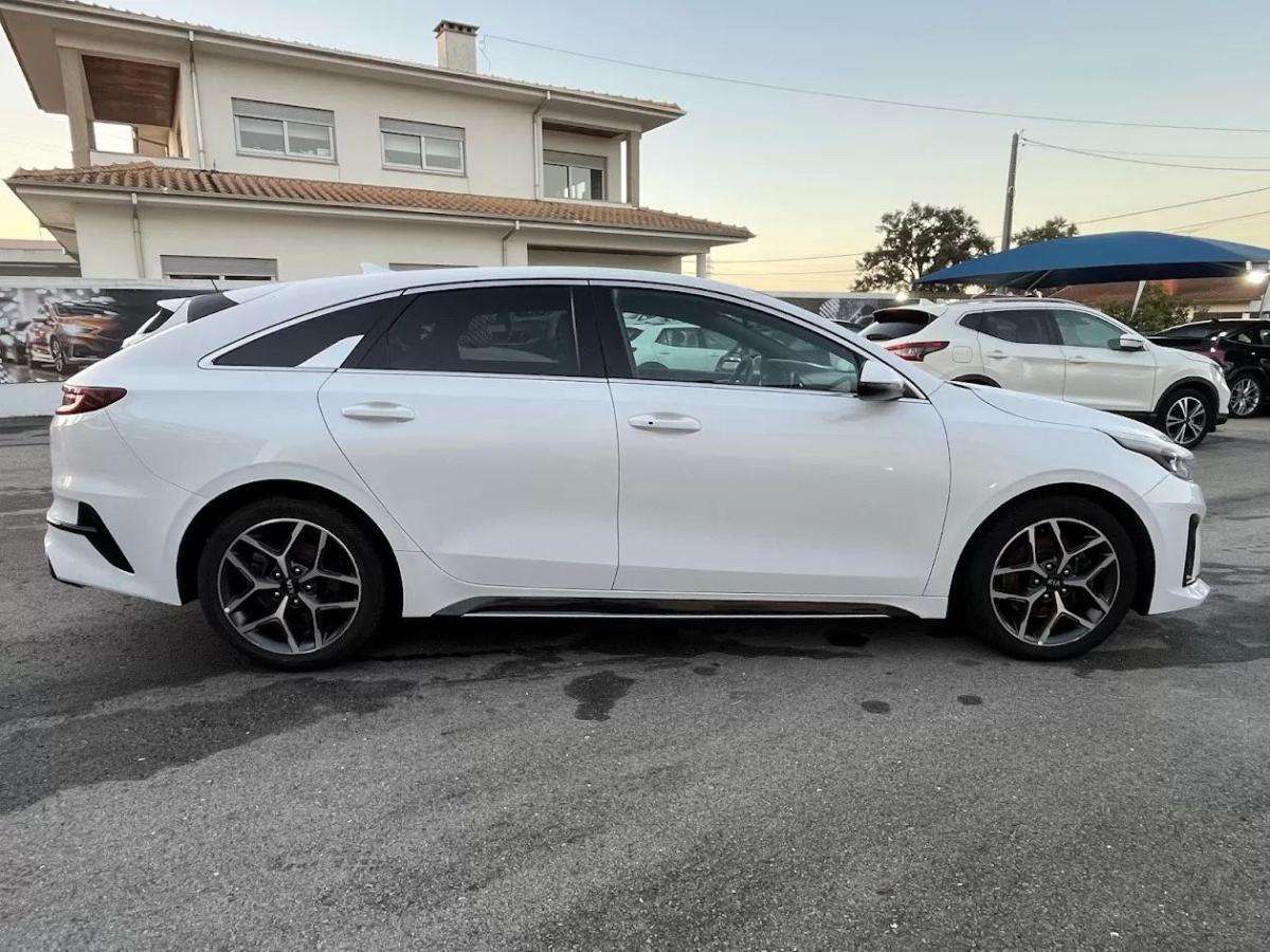 kia-proceed-2022-gasolina-998cc