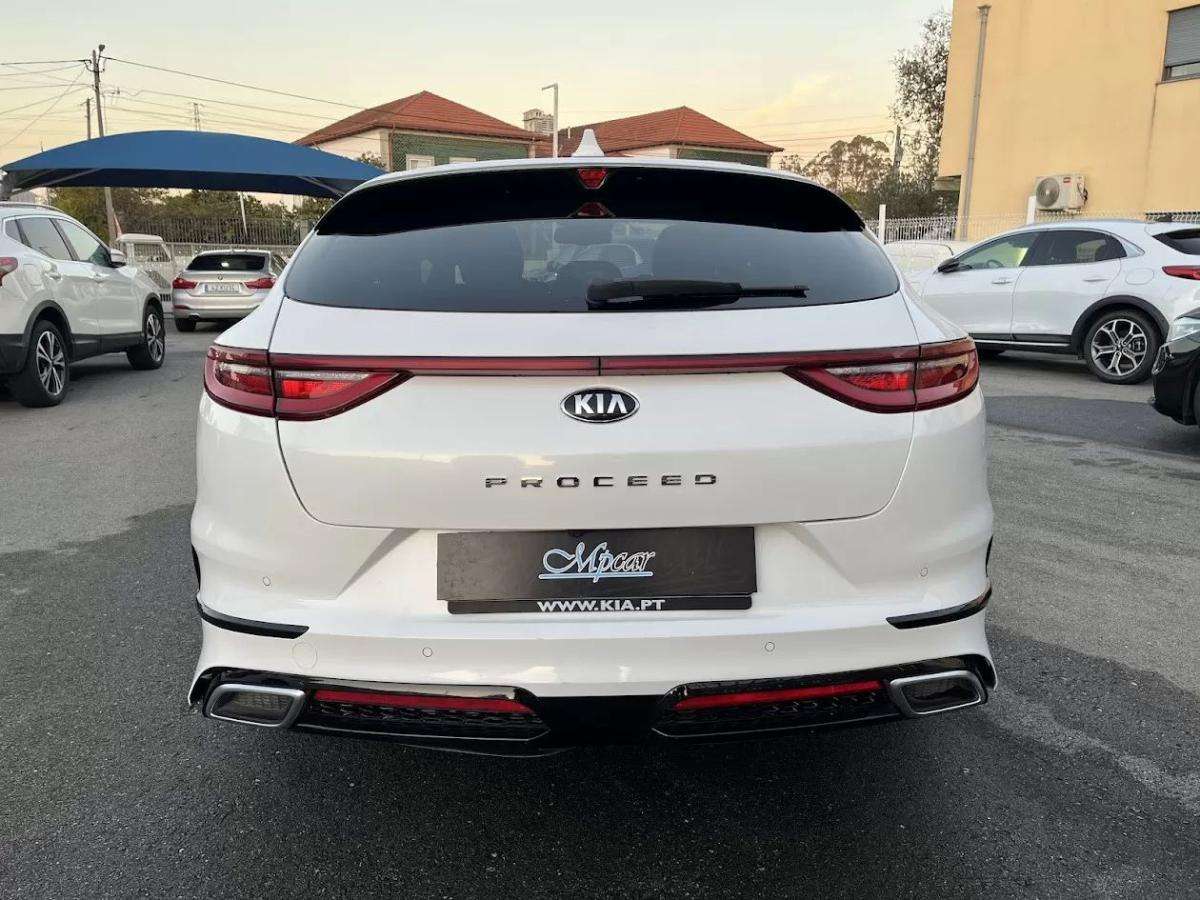 kia-proceed-2022-gasolina-998cc