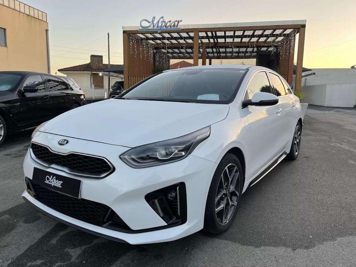 kia-proceed-2022-gasolina-998cc