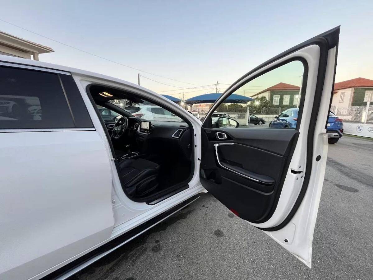 kia-proceed-2022-gasolina-998cc