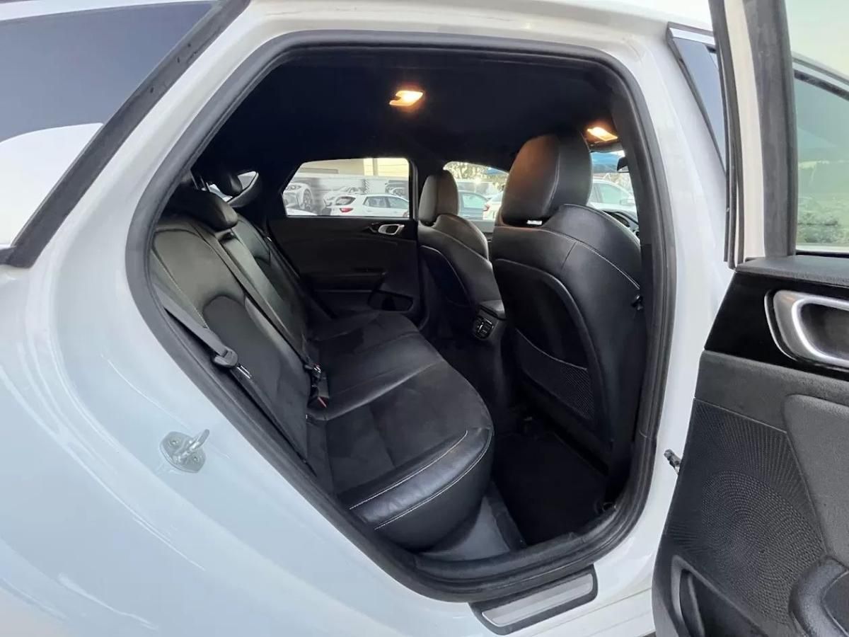 kia-proceed-2022-gasolina-998cc