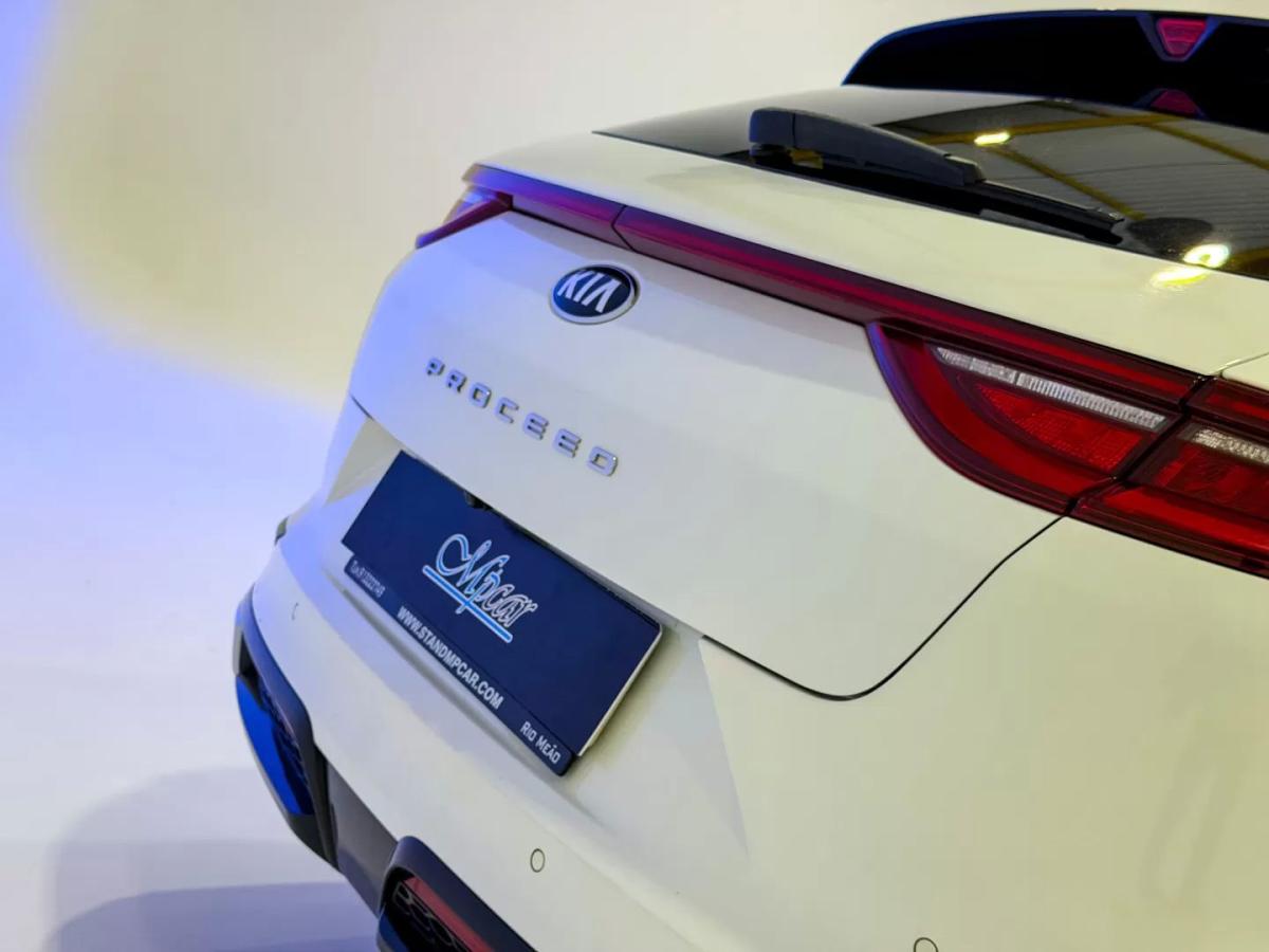 kia-proceed-2022-gasolina-998cc
