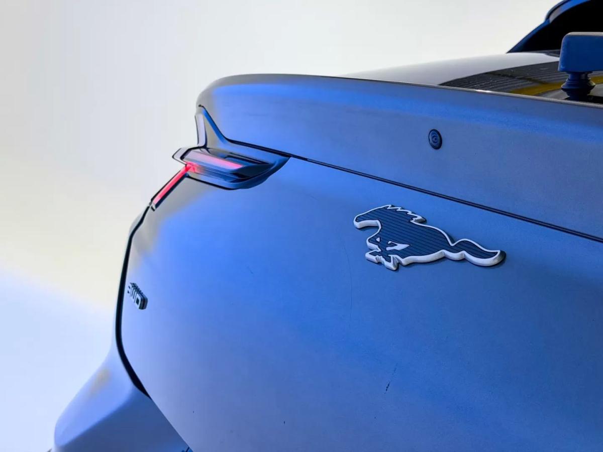 ford-mustang-mach-e-2023-eletrico-0cc