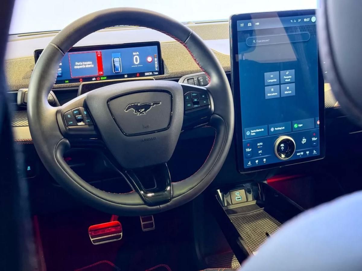 ford-mustang-mach-e-2023-eletrico-0cc
