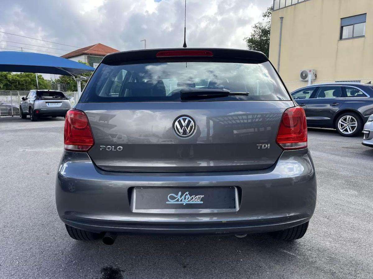 volkswagen-polo-2009-diesel-1598cc