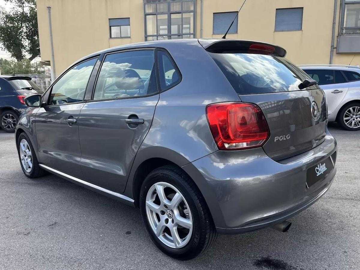 volkswagen-polo-2009-diesel-1598cc