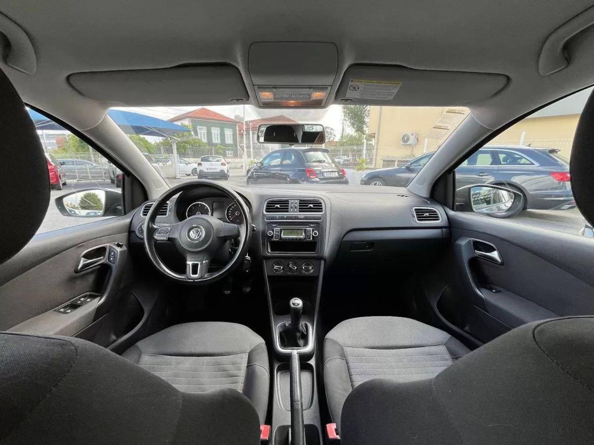 volkswagen-polo-2009-diesel-1598cc