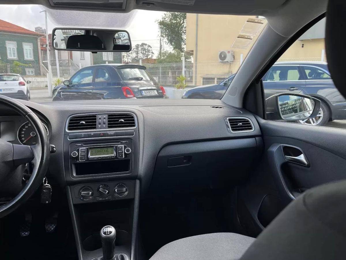 volkswagen-polo-2009-diesel-1598cc