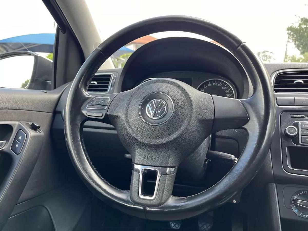 volkswagen-polo-2009-diesel-1598cc